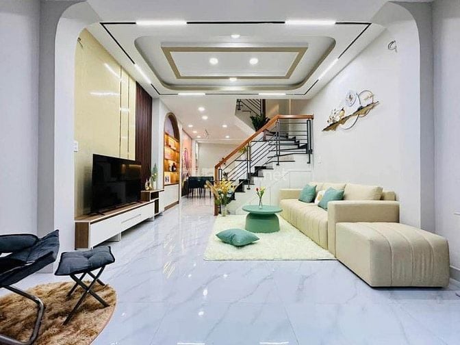Bán gấp nhà sát mặt tiền đường Phổ Quang,P2,Tân Bình, DT 56m2/2.650 tỷ