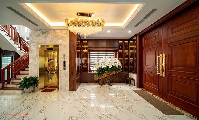 Chính chủ bán gấp Mặt phố Hà Trung giá 33 tỷ, 55mx2 tầng. KD lớn