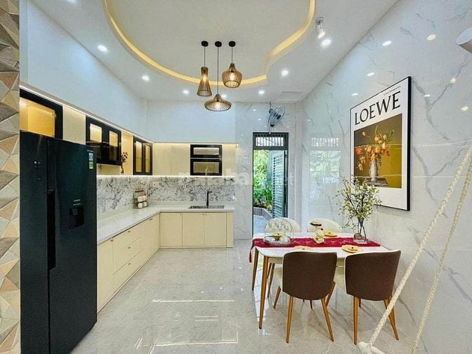Bán gấp nhà sát mặt tiền đường Phổ Quang,P2,Tân Bình, DT 56m2/2.650 tỷ