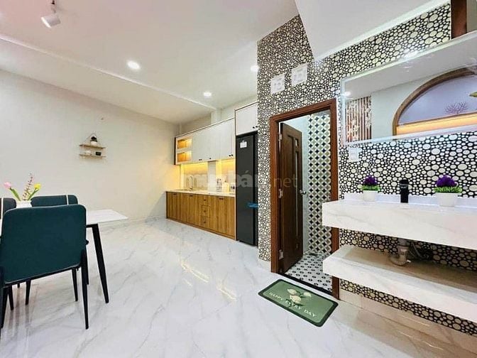 Bán gấp nhà sát mặt tiền đường Phổ Quang,P2,Tân Bình, DT 56m2/2.650 tỷ
