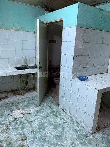 Cơ hội sở hữu Nhà cấp 4 Giá tốt, gần sân bay – sổ riêng  Gò Vấp