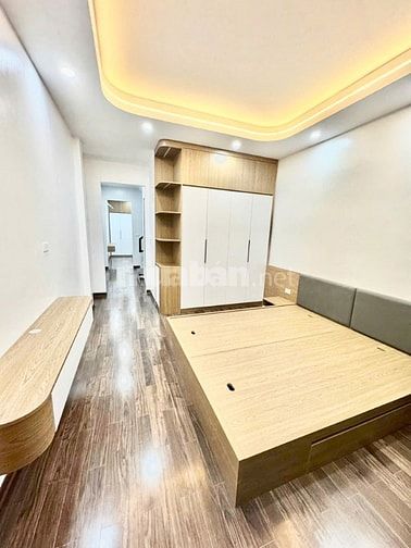 🔥 CẦU GIẤY BÁN NHÀ MỚI, NGÕ KINH DOANH TẤP NẬP, CHỦ THÂN THIỆN, SỔ CẤ