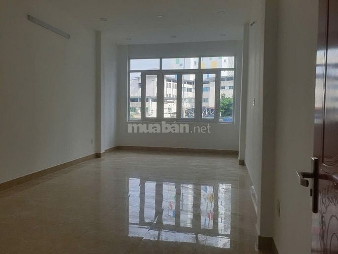 Cho thuê nhà mặt tiền kinh doanh đường 3 Tháng 2, Phường 12, Quận 10