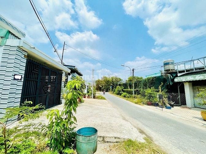 Giảm nhanh 200Tr đất có Sổ riêng ở Tân Phú Trung 125m2 full thổ cư 