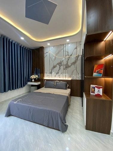 Bán nhà 48.9m2 Phạm Văn Hai, Tân Bình. Xây 1 trệt 3 lầu. Gần mặt tiền 