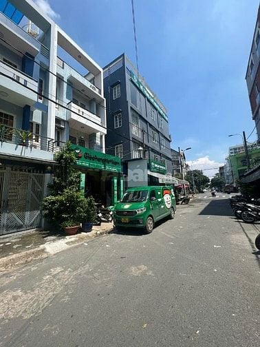Mặt tiền 5m Không còn nhiều ở Quận 6. Đây là 1 trong số ít còn lại !