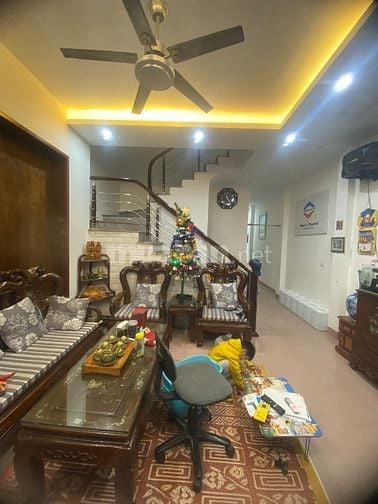 Chính chủ cần bán nhà 3 mặt thoáng mặt phố yên nghĩa