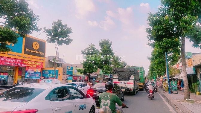 BÁN NHÀ SỔ HỒNG, FULL THỔ CƯ 100 %, MẶT TIỀN LÊ THỊ HÀ HÓC MÔN TPHCM