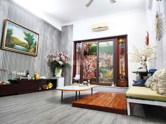 Bán gấp LK 4PN 4WC 66,4m2 tại Chiến Thắng, Văn Quán, Hà Đông, 18,5TỶ