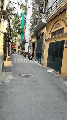  HIẾM-  2 MẶT NGÕ Ô TÔ TRÁNH-THANG MÁY-VÀI BƯỚC CHÂN RA MẶT PHỐ-KD ONL