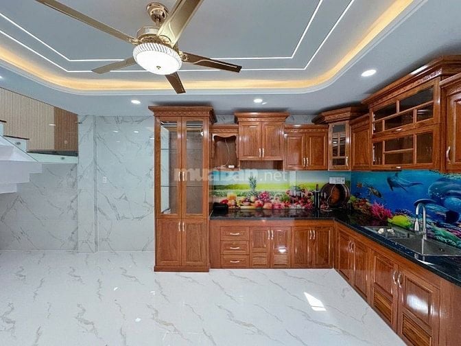 Nhà phố Tây Tứ Trạch ngay ngã tư bốn xã, giáp Tân Phú. chỉ 5 đồng hơn