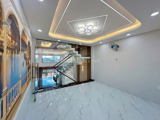 Nhà phố Tây Tứ Trạch ngay ngã tư bốn xã, giáp Tân Phú. chỉ 5 đồng hơn