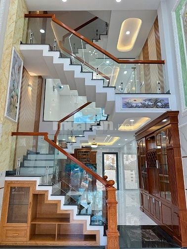 Nhà phố Tây Tứ Trạch ngay ngã tư bốn xã, giáp Tân Phú. chỉ 5 đồng hơn