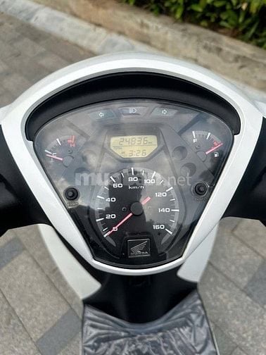 Siêu phẩm SH 150 CBS 2014 màu trắng cực đẹp- Biển Vip nhìn là mê.