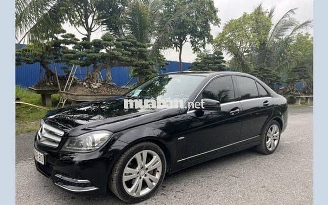 Mercedes Benz C Class 2010 C200 CGI - 120000 km