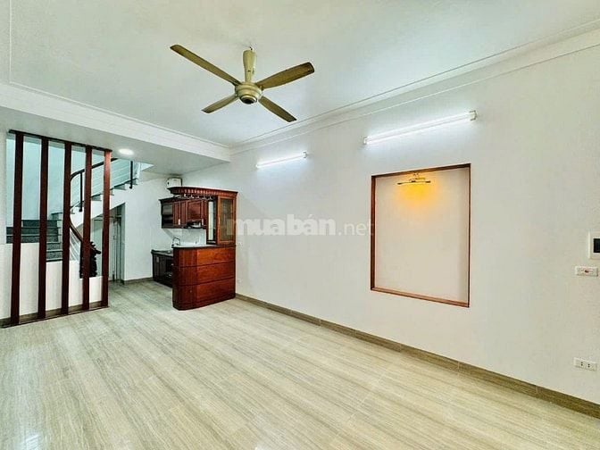 Nhà cần bán gấp giảm chào 300tr tại HBT