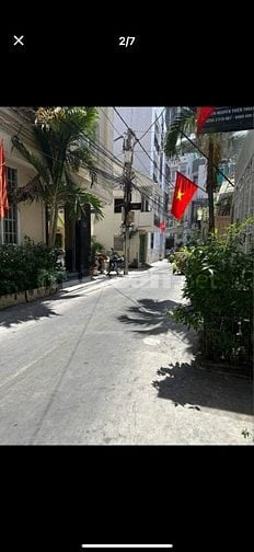 Bán nhà đẹp-DT80m2-3PN-ôtô đậu cửa-Đ2/4 vĩnh hoà-Nha Trang-chỉ 2tỷ8 