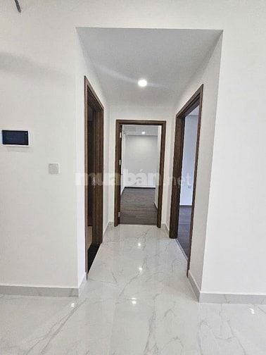 Bán CH 2PN, 88m2, giá 6.3ty, ntcb + ô xe hơi, Celadon City Q.Tân Phú