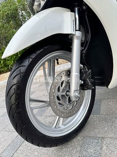 Cần Bán SH 125 CBS 2023 Màu Trắng Dán Kín Nilon Quá Mới