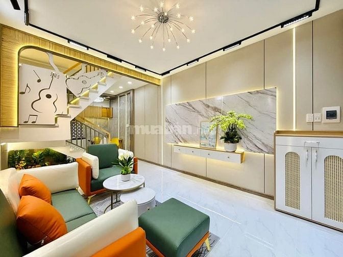 HÀNG HÓT PHÚ NHUẬN GẦN COOPMART- Đ. THÍCH QUẢNG ĐỨC GIÁ 3 TỶ 550/50M2