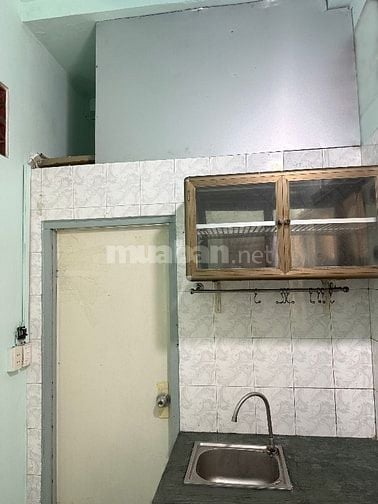 Bán căn hộ chung cư công ty CP cơ khí ngân hàng P.2, Q.10