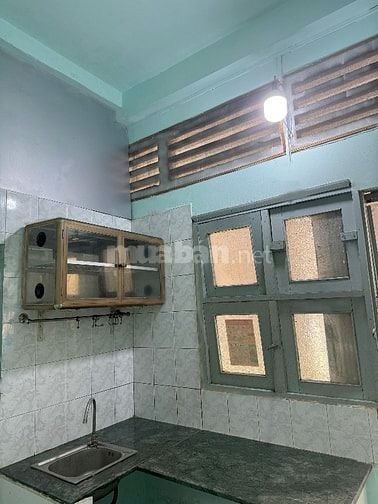 Bán căn hộ chung cư công ty CP cơ khí ngân hàng P.2, Q.10