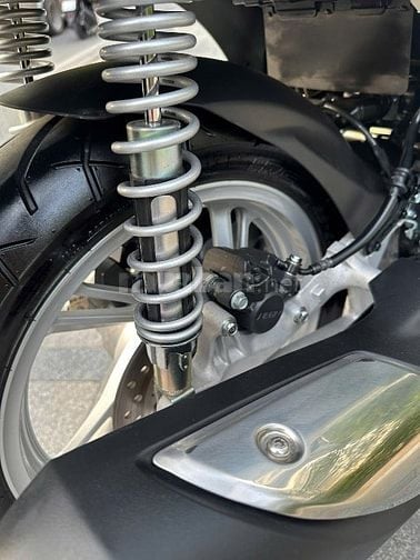Cần bán SH 125 CBS cuối 2024 màu Trắng siêu mới