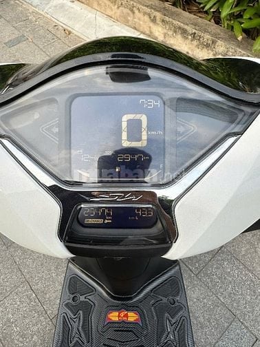 Cần bán SH 125 CBS cuối 2024 màu Trắng siêu mới