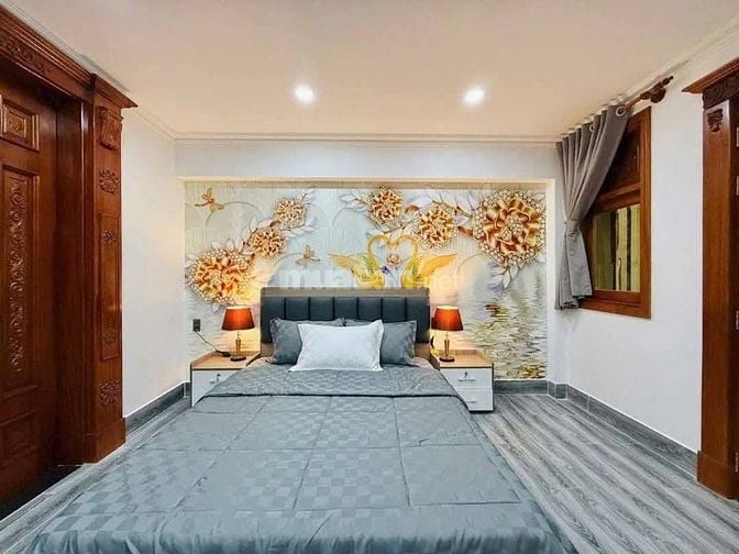 Đi nước ngoài định cư bán gấp nhà ở đường Phú Châu, phường Tam Phú, Th