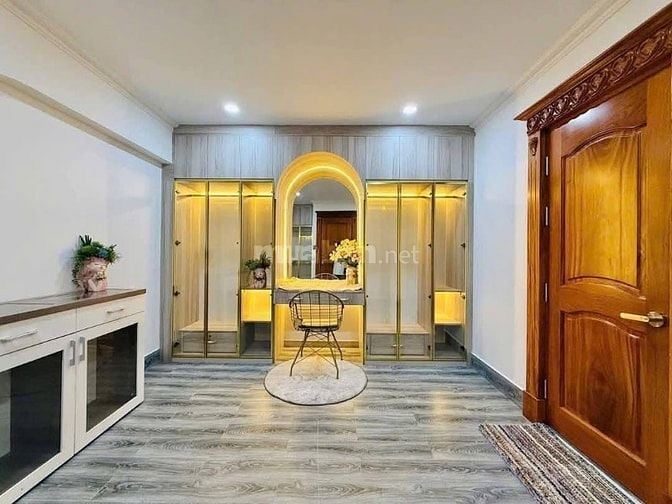 Đi nước ngoài định cư bán gấp nhà ở đường Phú Châu, phường Tam Phú, Th