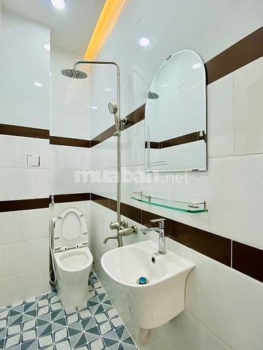 Nhà 4 lầu tuyệt đẹp CAO CẤP hẻm xe hơi 6m Quang Trung, P14, Q.Gò Vấp.
