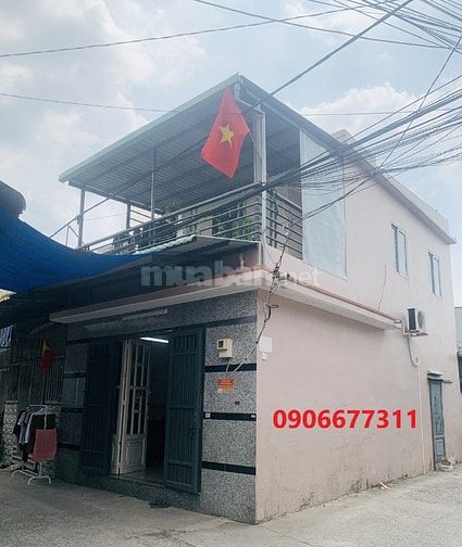bán nhà 1 trệt 1 lầu 5-10m 2 mặt .tiền hẻm xe hơi Bình Chánh
