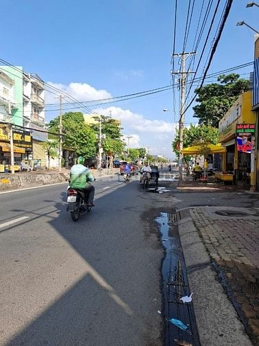 Bán đất mặt tiền Phan Văn Hớn quận 12 giá 25 tỷ