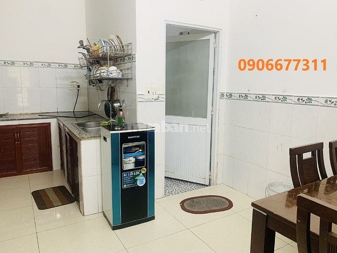 bán nhà 1 trệt 1 lầu 5-10m 2 mặt .tiền hẻm xe hơi Bình Chánh