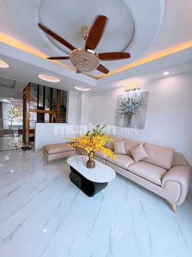 Nhanh tay sở hữu nay căn nhà Lê Văn Phan Tân Phú. 3,240tỷ|54m2.