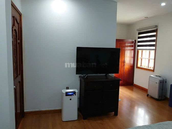Cho thuê biệt thự Sadeco Ven Sông Tân Phong quận 7 giá 35 triệu