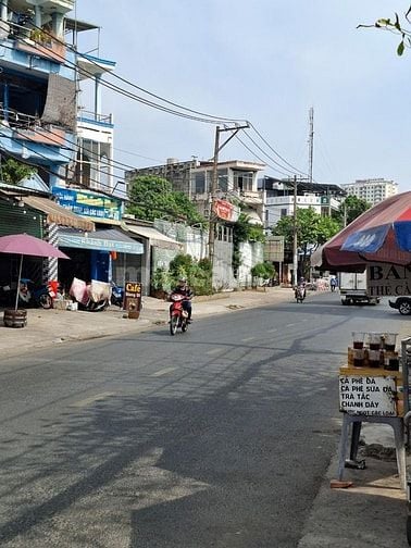 MẶT TIỀN ĐẮC ĐỊA NGAY KHU DÂN CƯ TÊN LỬA – LỘ GIỚI 40M – KINH DOANH