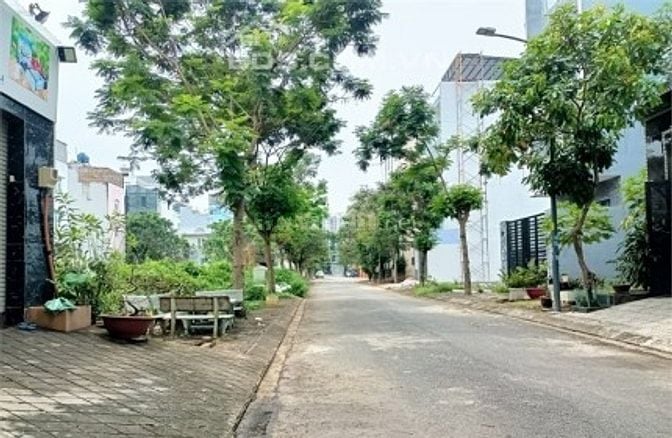 Thanh lý 15 nền đất sau chợ đầu mối Thủ Đức. DT 57m2 - Giá 2.5 tỷ