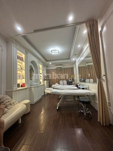 NHÀ ĐẸP THOÁNG, GẦN PHỐ, FULL CÔNG NĂNG, 5 PHÒNG NGỦ ĐỦ TIỆN ÍCH