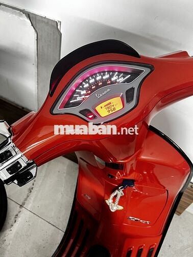 Vespa Srint 150i 2022 màu cam chính chủ
