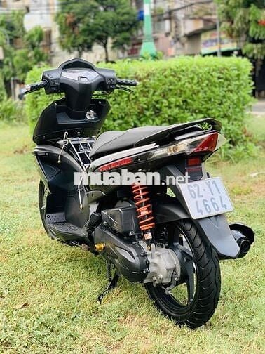 Honda Airblade fi úp thái xe đẹp liền lạc máy zin
