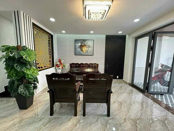 Bán nhà quận 7, xe hơi ngủ trong nhà, 4.5x15m, chỉ 6 tỷ 