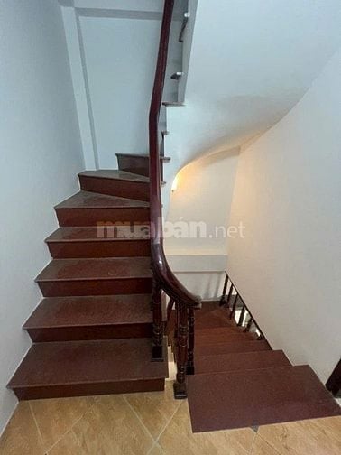 Phố Đại La phường Trương Định Hai Bà Trưng Nhà 5 tầng 