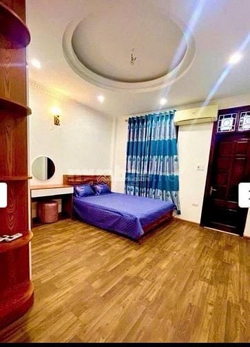 Phố Đại La phường Trương Định Hai Bà Trưng Nhà 5 tầng 