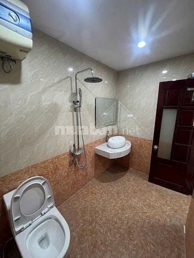 Phố Đại La phường Trương Định Hai Bà Trưng Nhà 5 tầng 