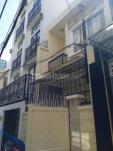 Cho thuê nhà nguyên căn gần E-town tân bình.