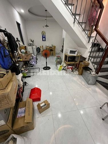 Xoay vốn bán nhà Kênh19/5, Sơn Kỳ, Tân Phú.39m², xây trệt,1 lầu.Hẻm 5m