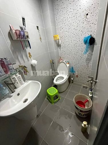 Xoay vốn bán nhà Kênh19/5, Sơn Kỳ, Tân Phú.39m², xây trệt,1 lầu.Hẻm 5m