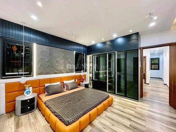 Chỉ 4tỷ2 sở hữu nhà Vườn Chuối, Q3 DT 65,8m2 - 4PN. Full nội thất