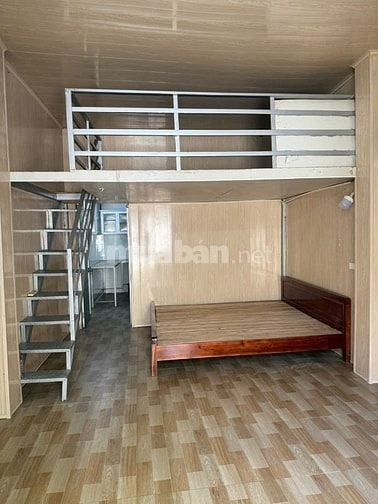 Cho thuê Ngõ 44 Nhân Hoà: căn hộ 1 tầng riêng biệt khép kín 40m2. 